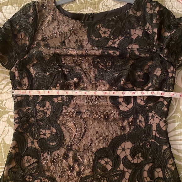 Tadashi Shoji Gown, Size 8 Trades Offers Prom Maxi Lace - Picture 9 of 10